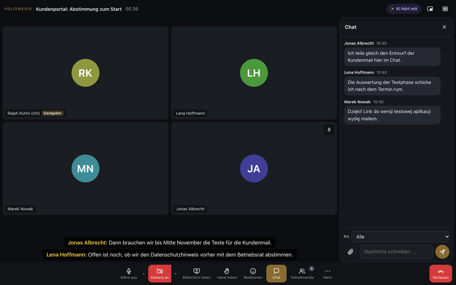 Video meeting in Treffpunkt with four tiles and name tags, below them live captions in a strip of their own, and the chat open on the right (fictional example)